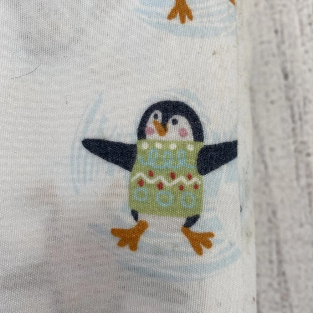Cynthia Rowley Sheet Set QUEEN White Penguins Christmas Sweater Whimsical Soft